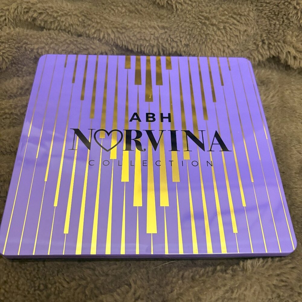 Anastasia Beverly Hills NORVINA Pro Pigment Palette Vol. 1